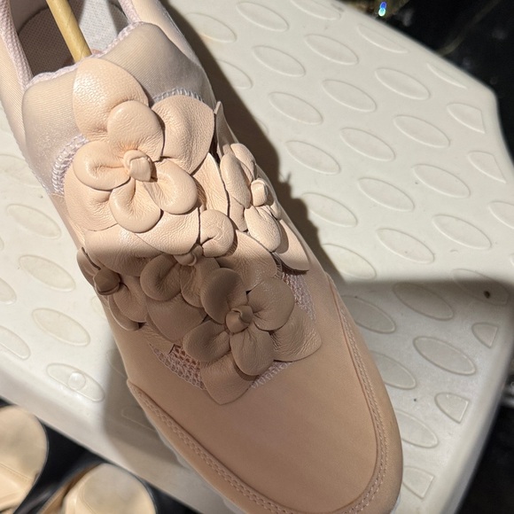 Tory Burch Shoes - Tory Burch Pink Floral Sneakers-NEW